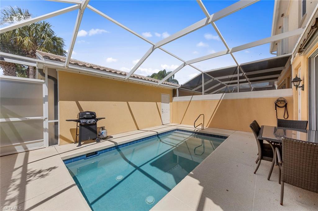 VILLAGE WALK OF BONITA SPRINGS - Residential