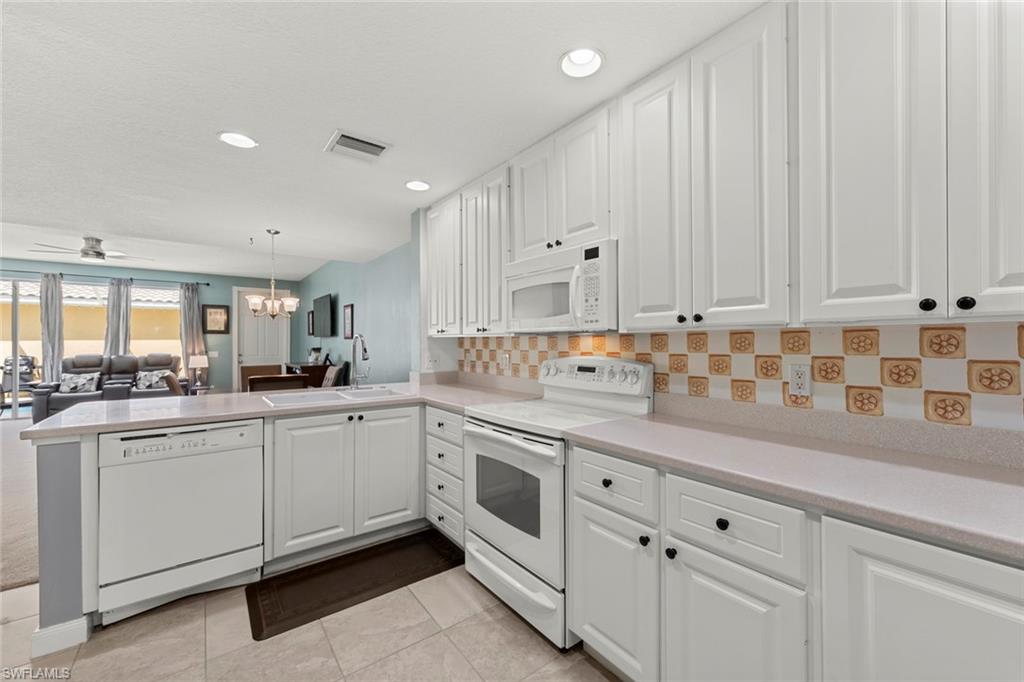 VILLAGE WALK OF BONITA SPRINGS - Residential