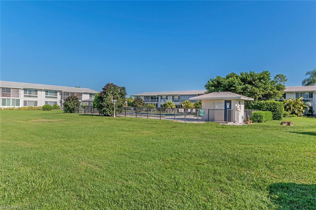 GLADES COUNTRY CLUB - Residential