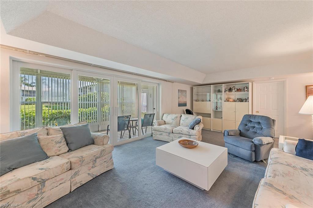GLADES COUNTRY CLUB - Residential
