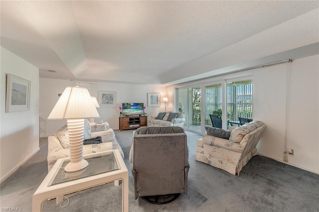GLADES COUNTRY CLUB - Residential