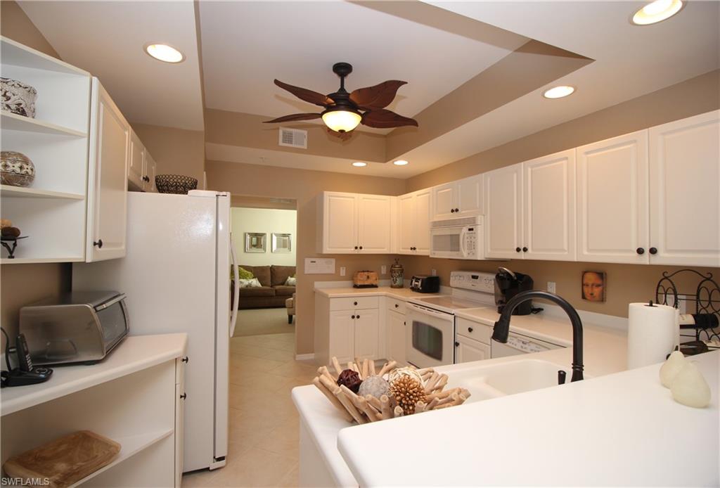 LAUREL GREENS - Residential