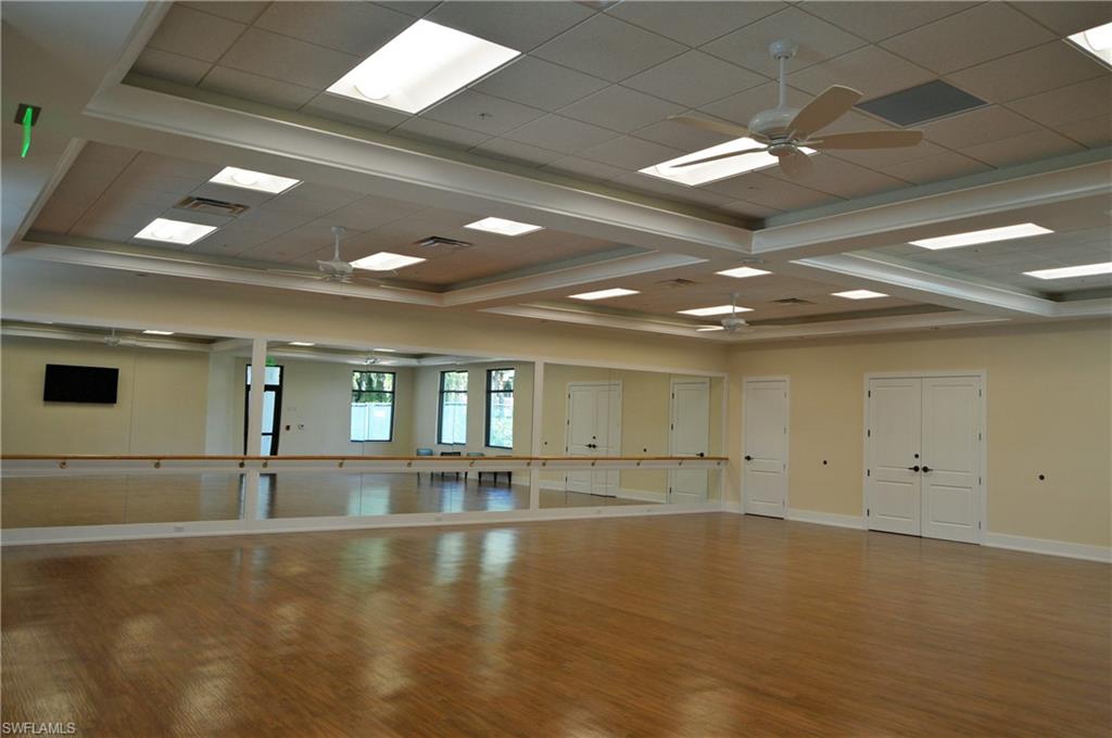 EAGLE CREEK VILLA HOMES - Residential
