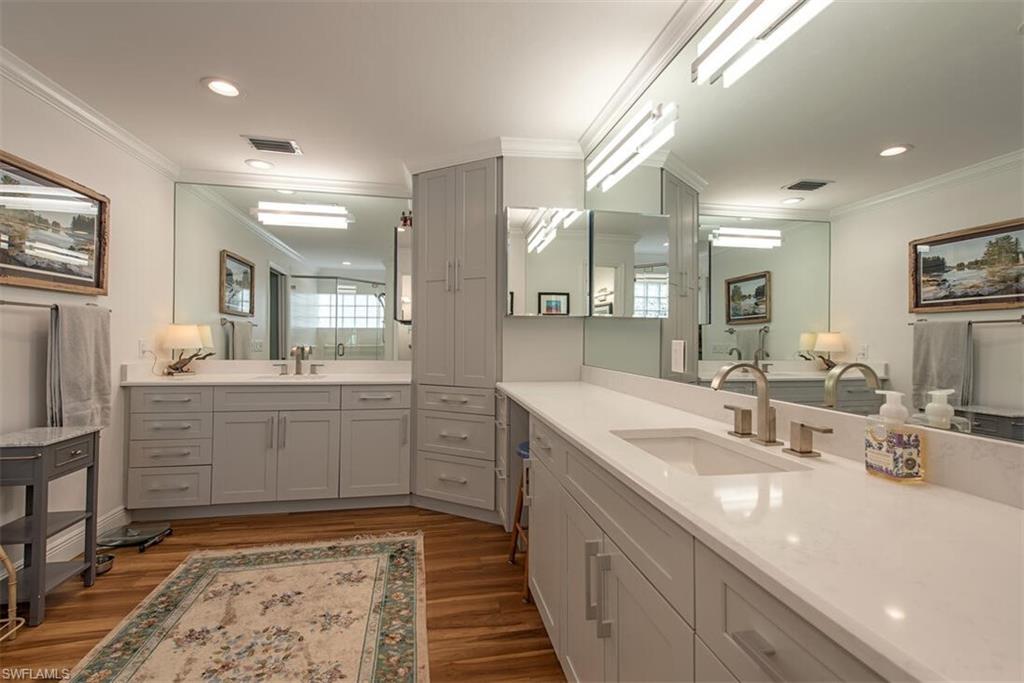 EAGLE CREEK VILLA HOMES - Residential