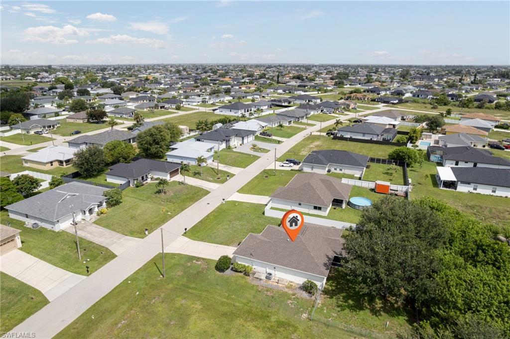 CAPE CORAL - Residential