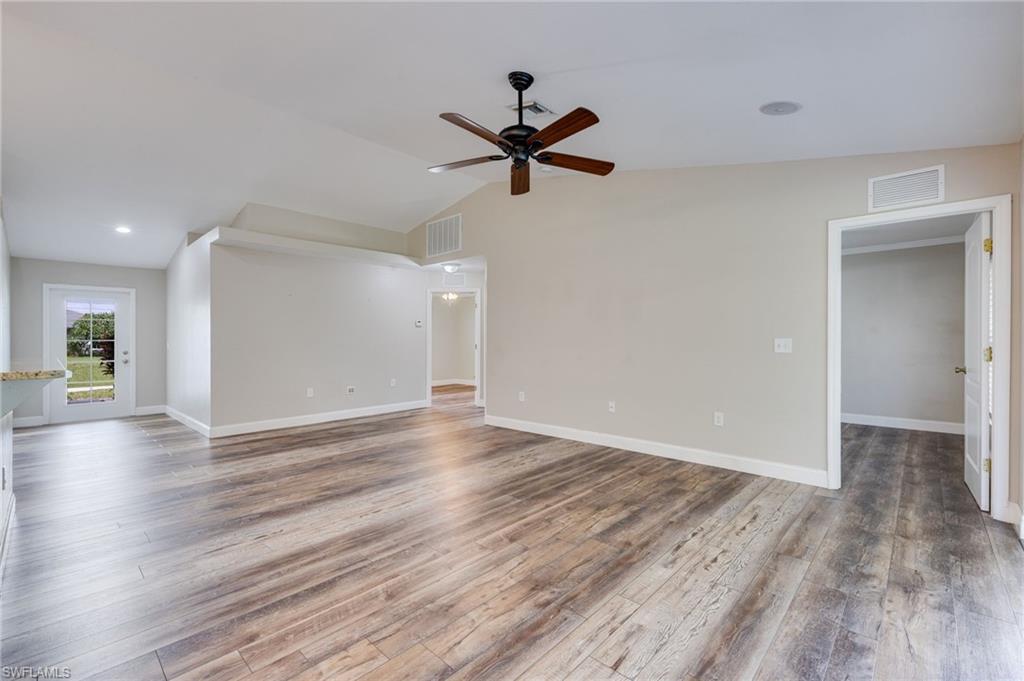 CAPE CORAL - Residential