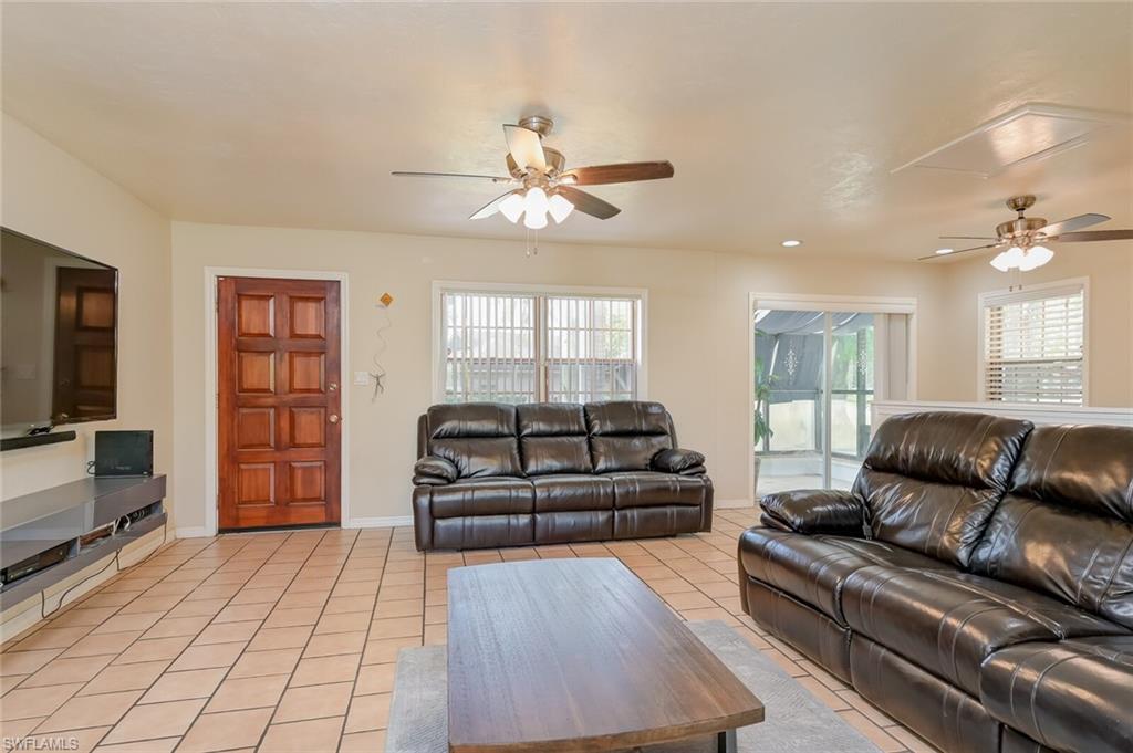 ALLEN COURT - Residential