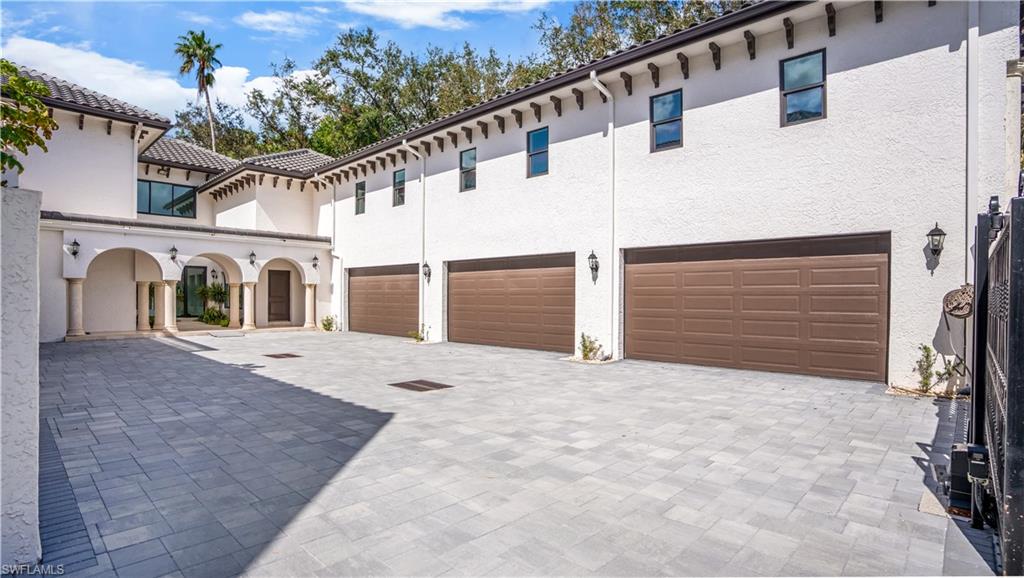 QUAIL CREEK - Residential