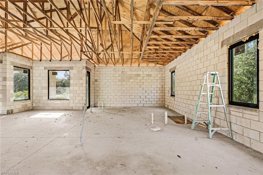 PUNTA GORDA - Residential