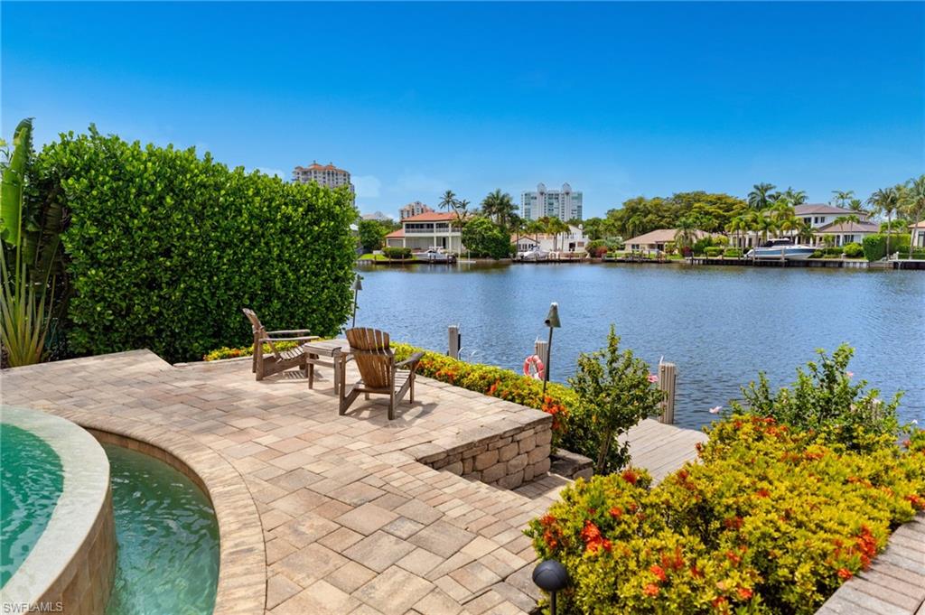 PARK SHORE - Residential