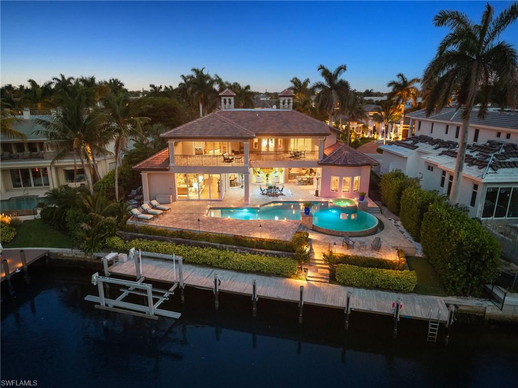 PARK SHORE - Residential
