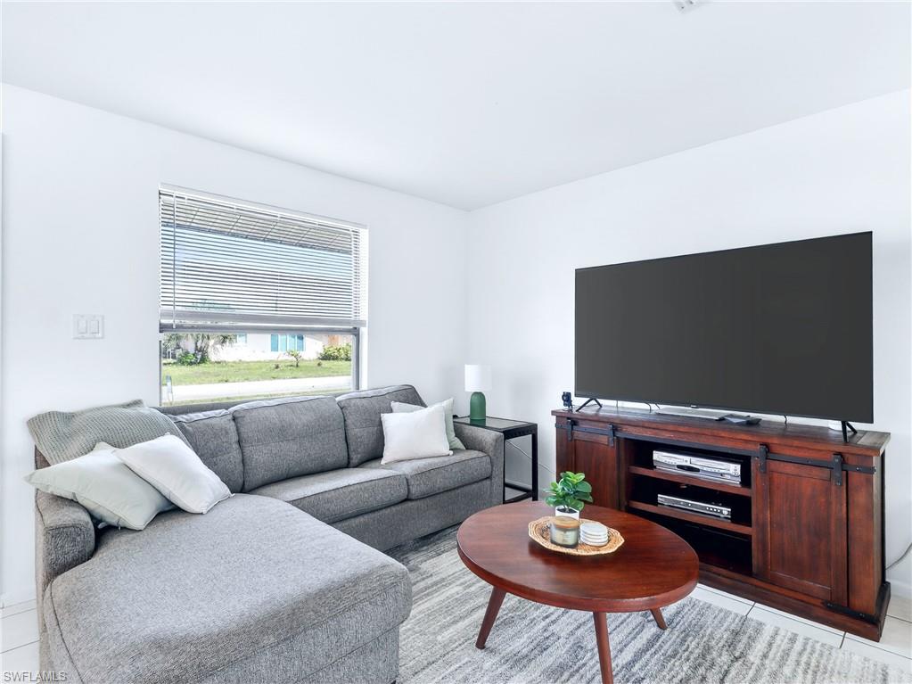 PORT CHARLOTTE - Residential