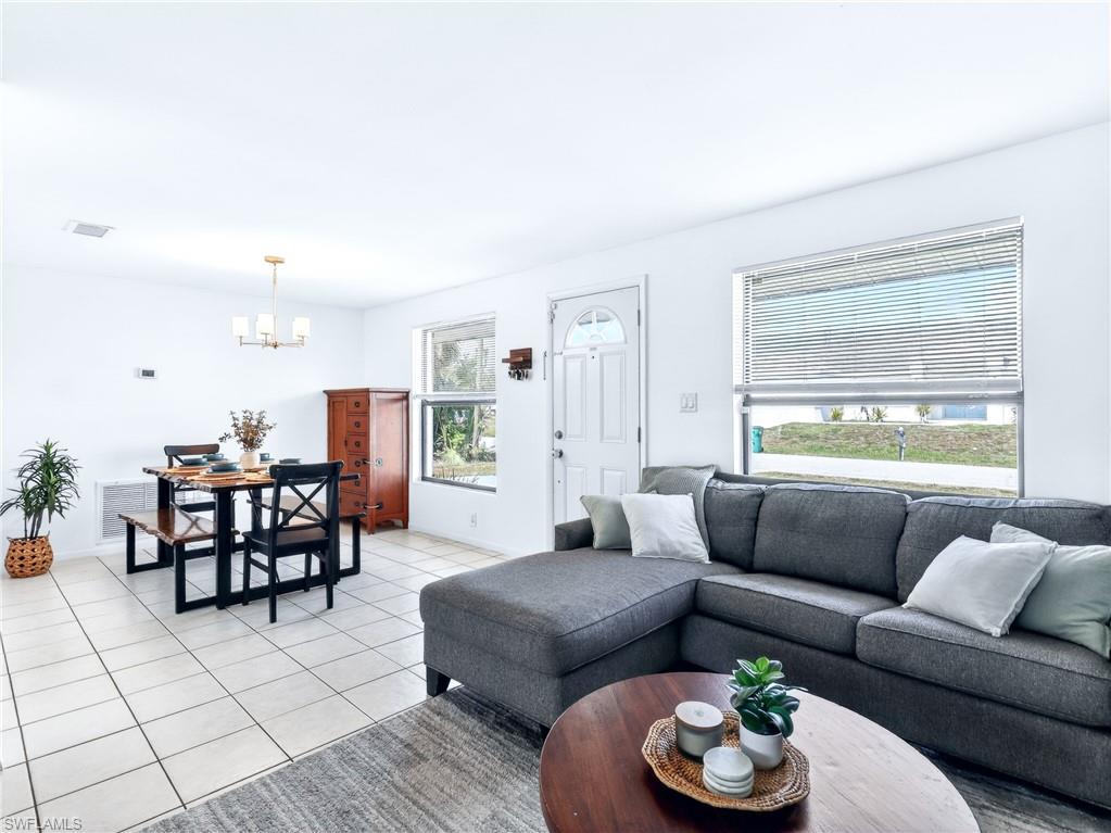 PORT CHARLOTTE - Residential