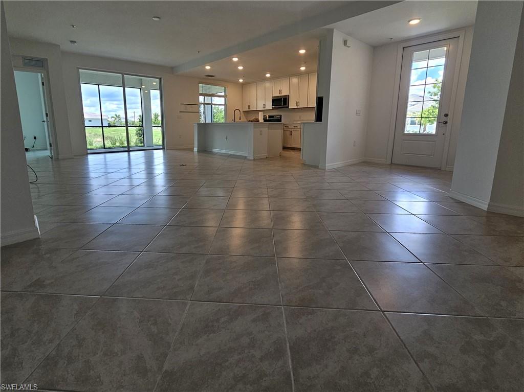THE NATIONAL GOLF & COUNTRY CLUB AT AVE MARIA - Residential Lease