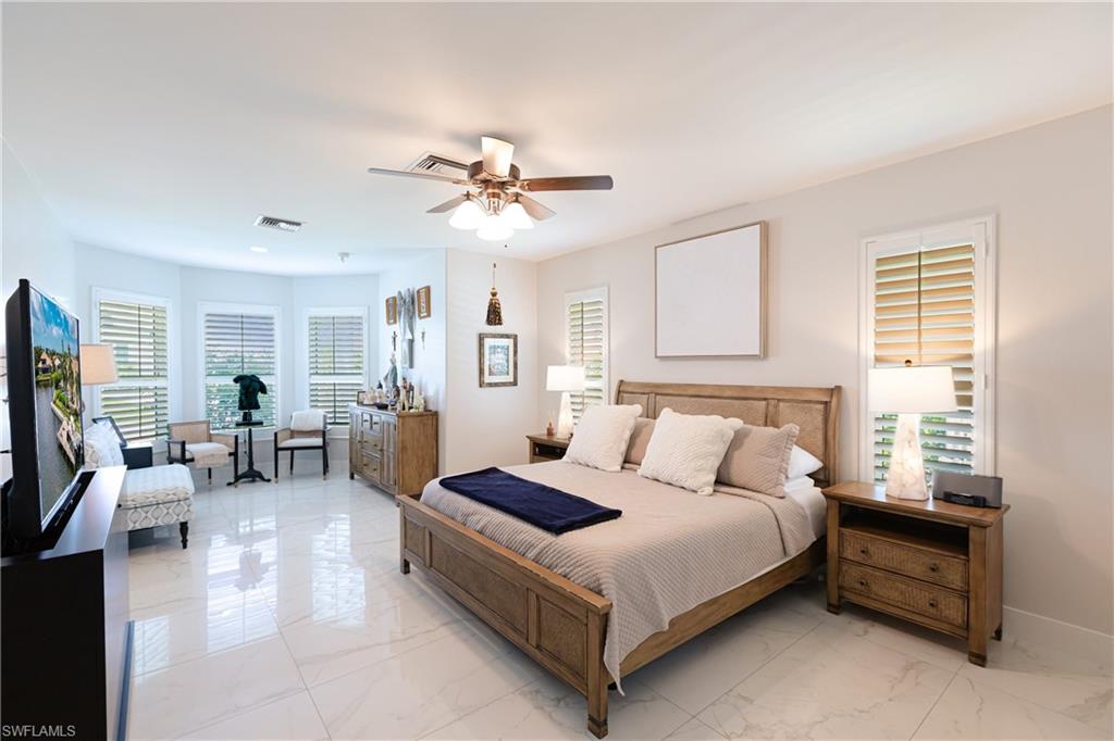 MARCO BEACH - Residential