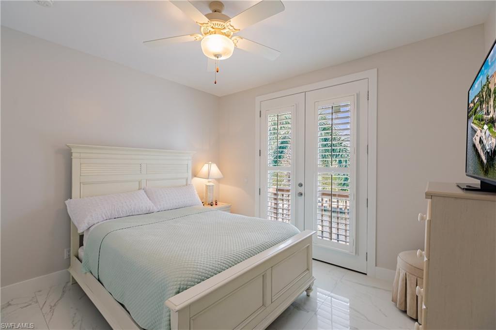 MARCO BEACH - Residential
