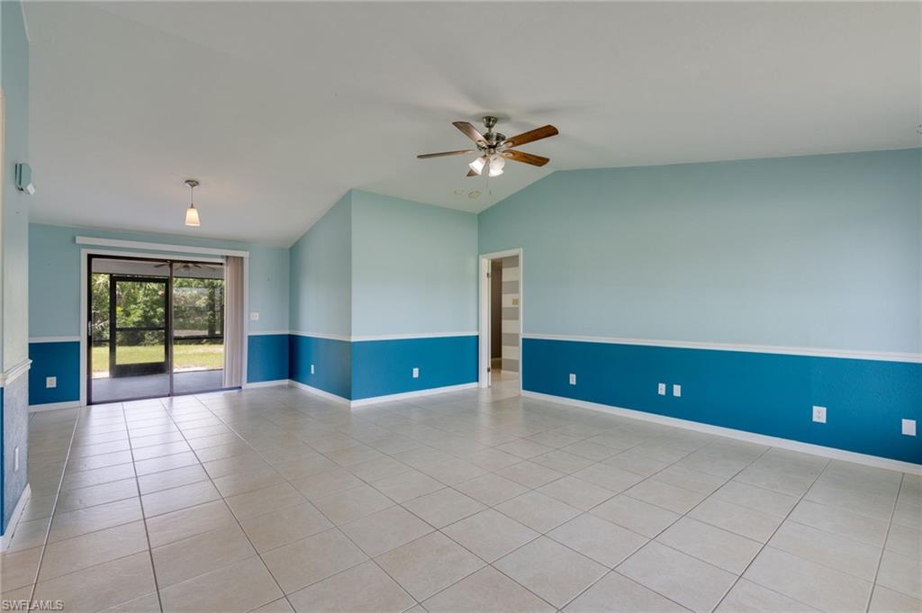 SAN CARLOS PARK - Residential