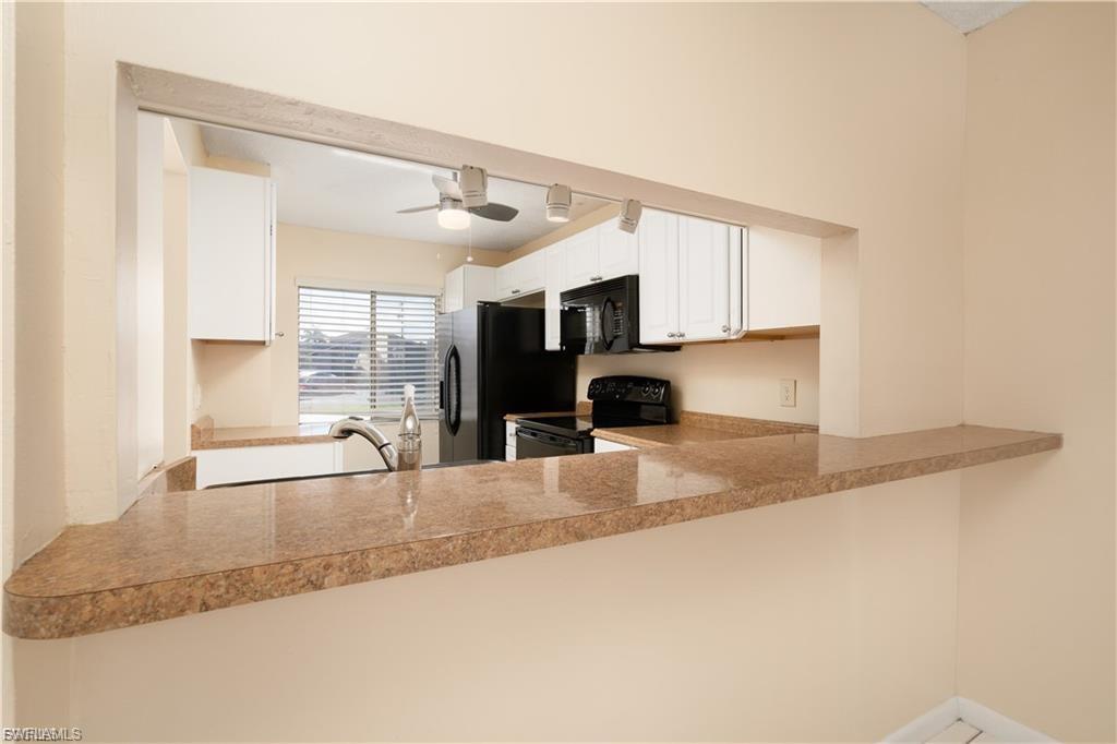 PLAZA COUNTRY BLVD CONDO - Residential Lease