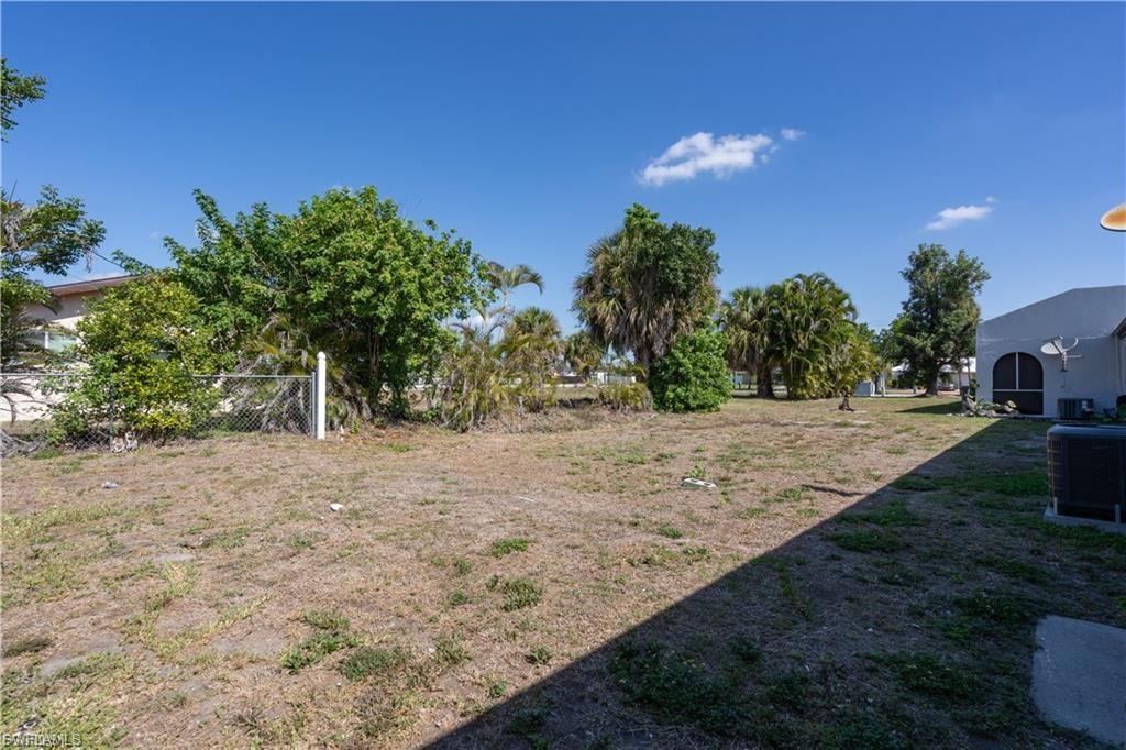PLAZA COUNTRY BLVD CONDO - Residential Lease