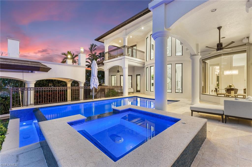 AQUALANE SHORES - Residential