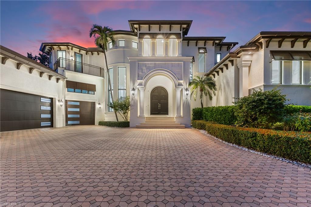 AQUALANE SHORES - Residential