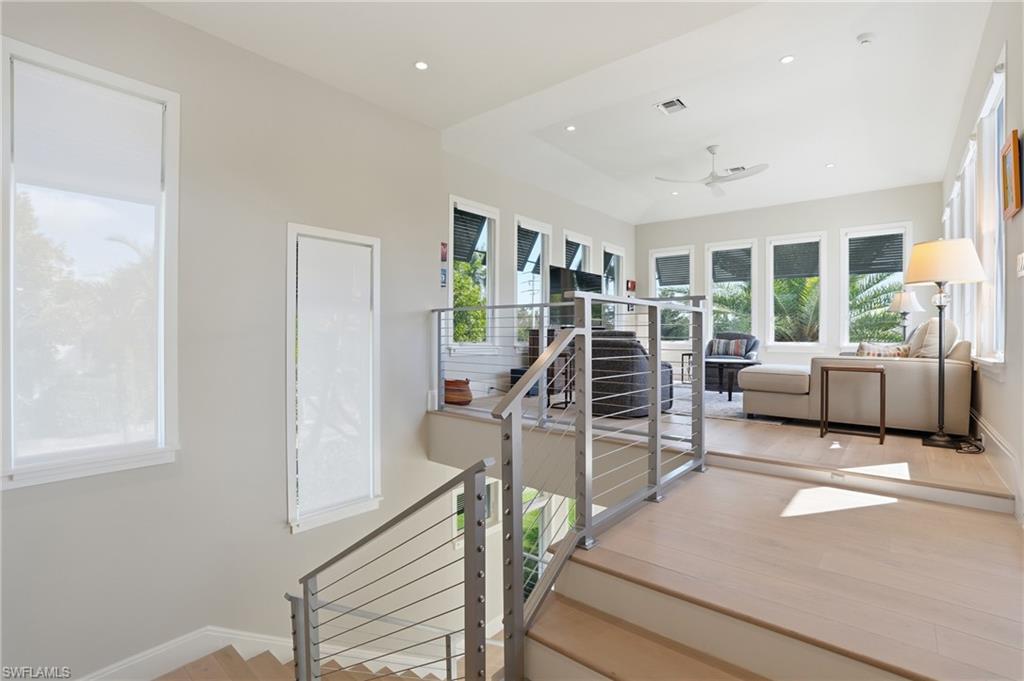 MOORINGS - Residential