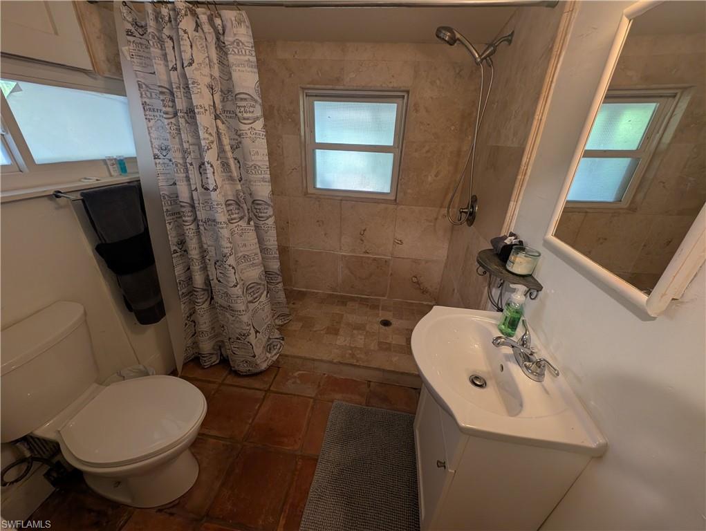 WOODFORD PARK - Residential Lease