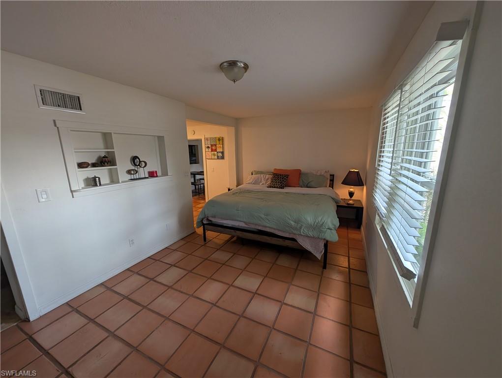 WOODFORD PARK - Residential Lease