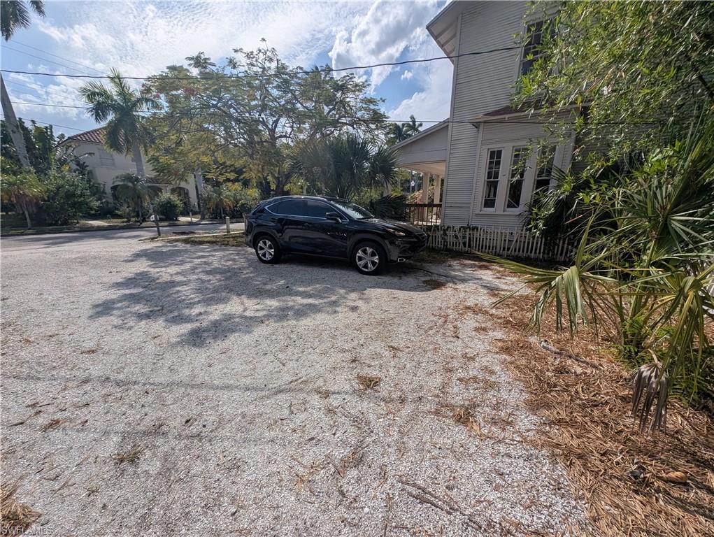 WOODFORD PARK - Residential Lease