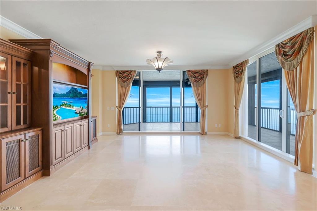 BILTMORE AT BAY COLONY - Residential