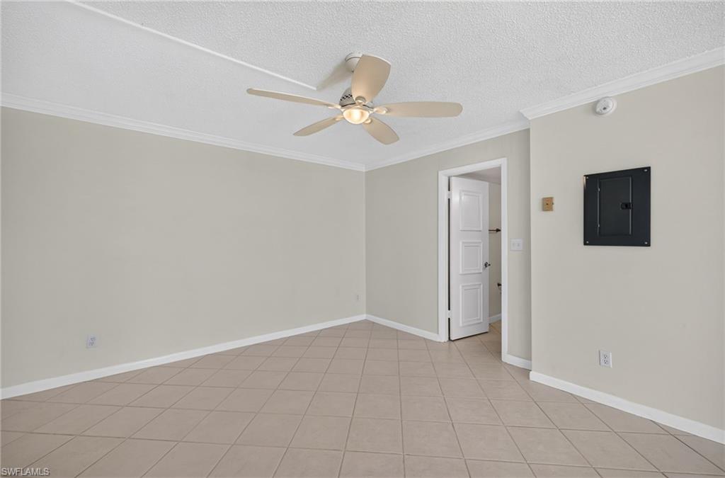 BEACH AND TENNIS CLUB - Residential