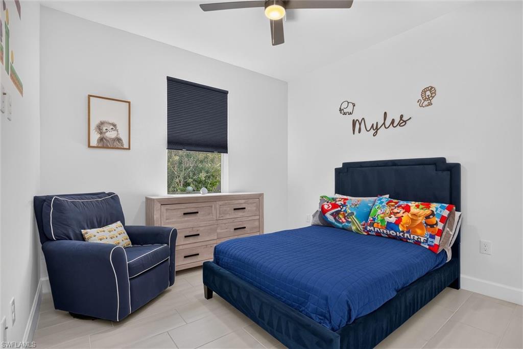 NORTHRIDGE - Residential