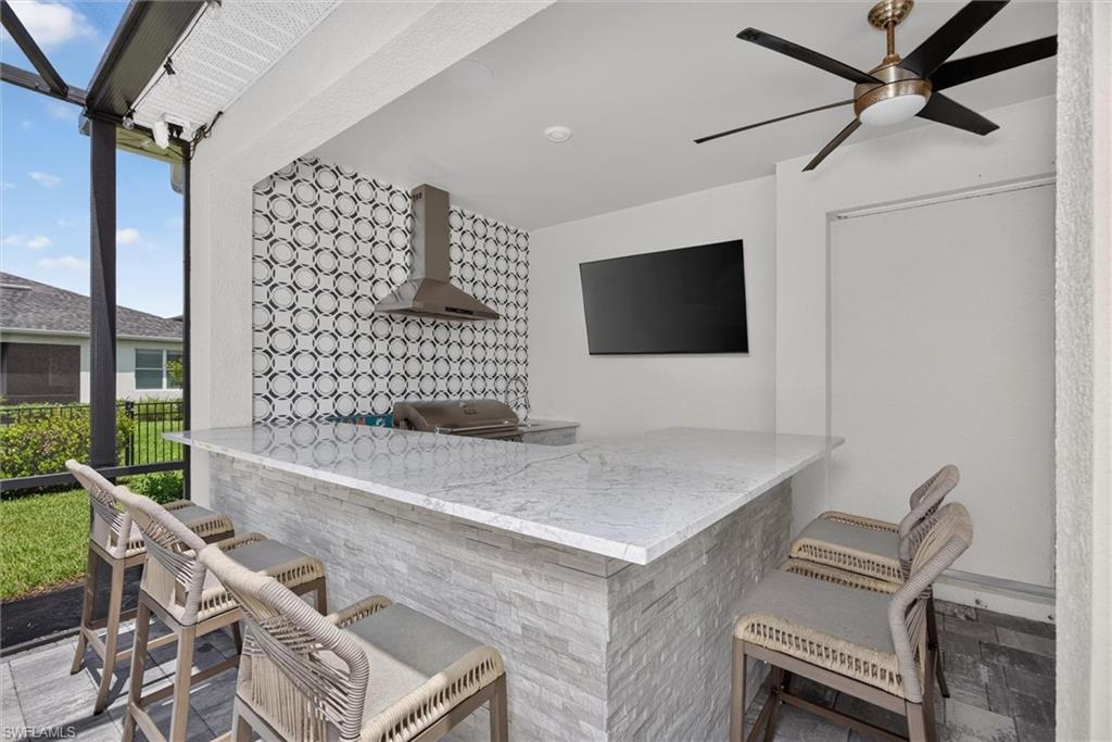 NORTHRIDGE - Residential