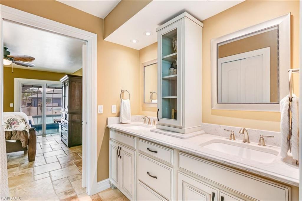 COVINGTON MEAD - Residential