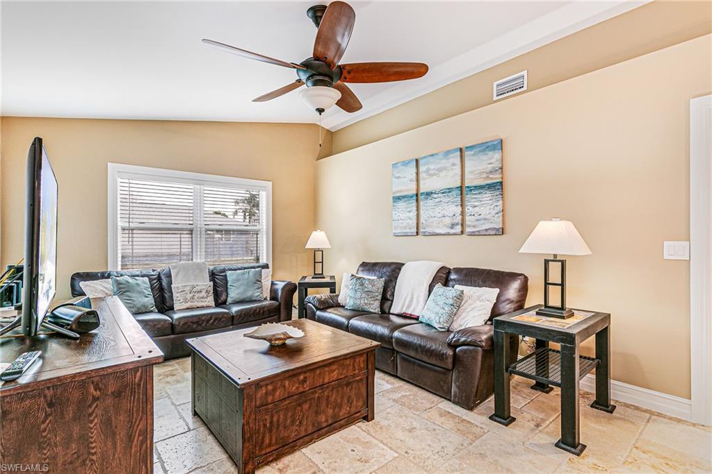COVINGTON MEAD - Residential