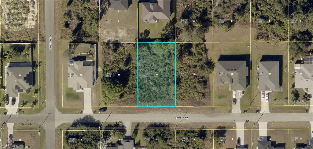 LEHIGH ACRES - Land
