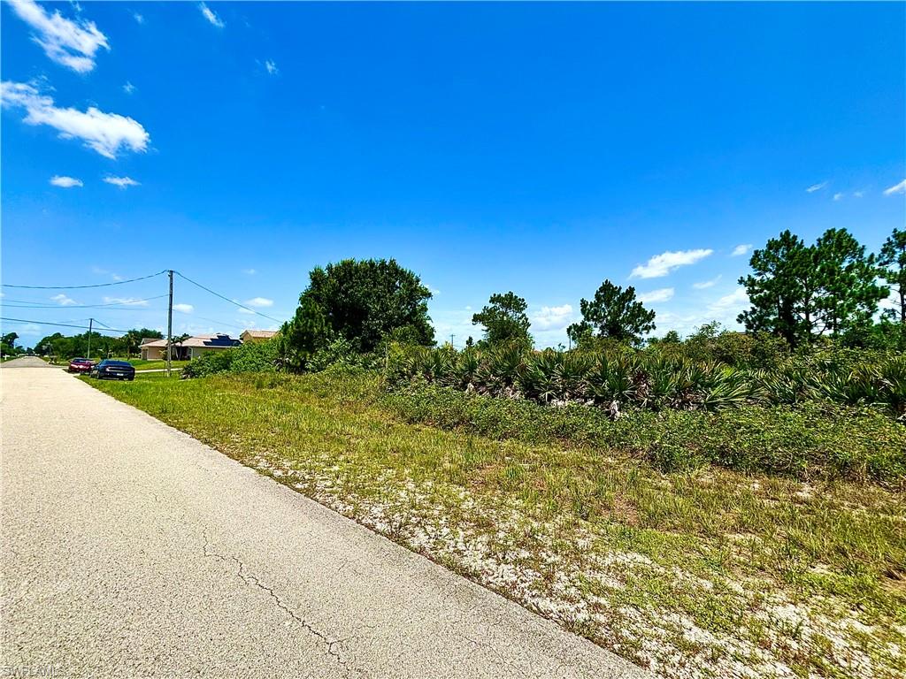 LEHIGH ACRES - Land