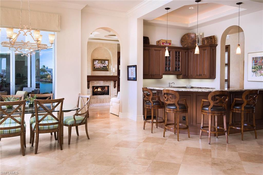 PARK SHORE - Residential