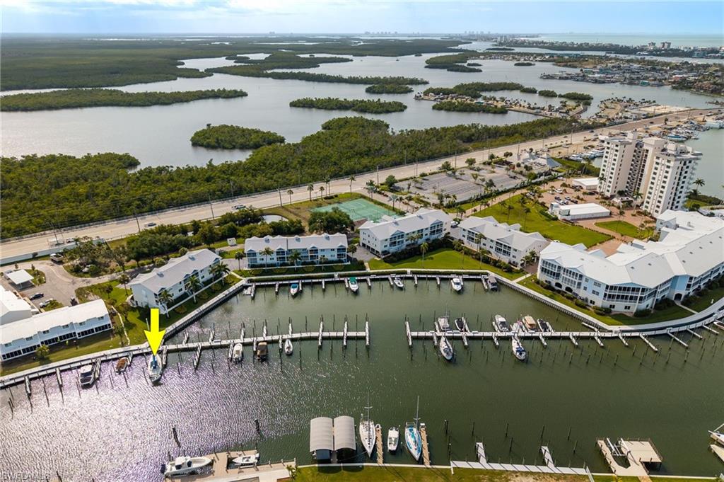BOARDWALK CAPER - Residential