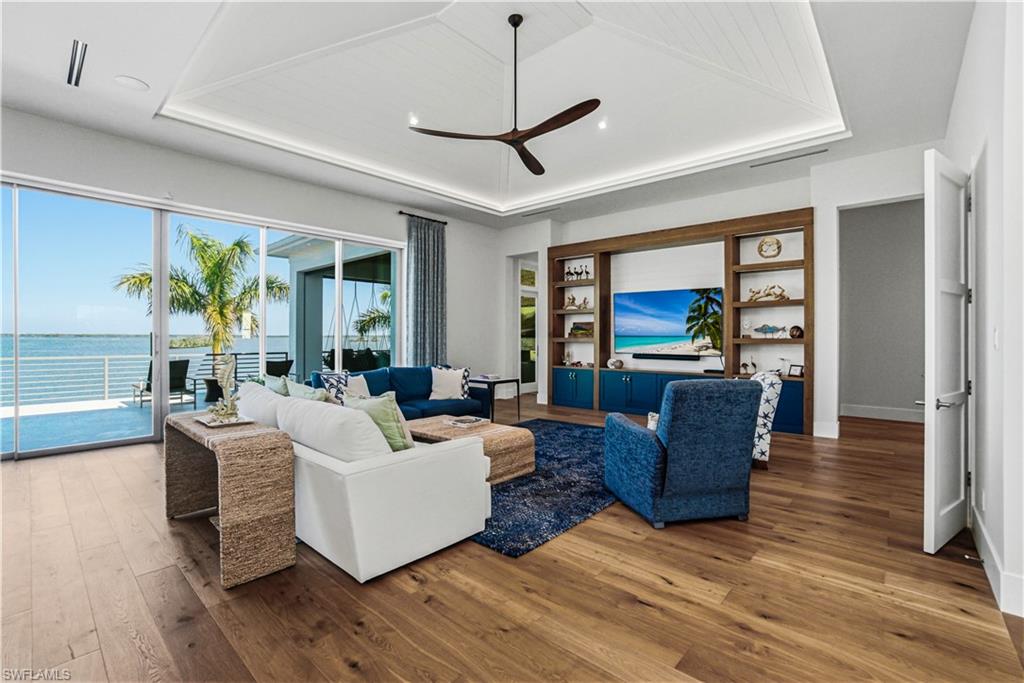 FAIRVIEW ISLES - Residential