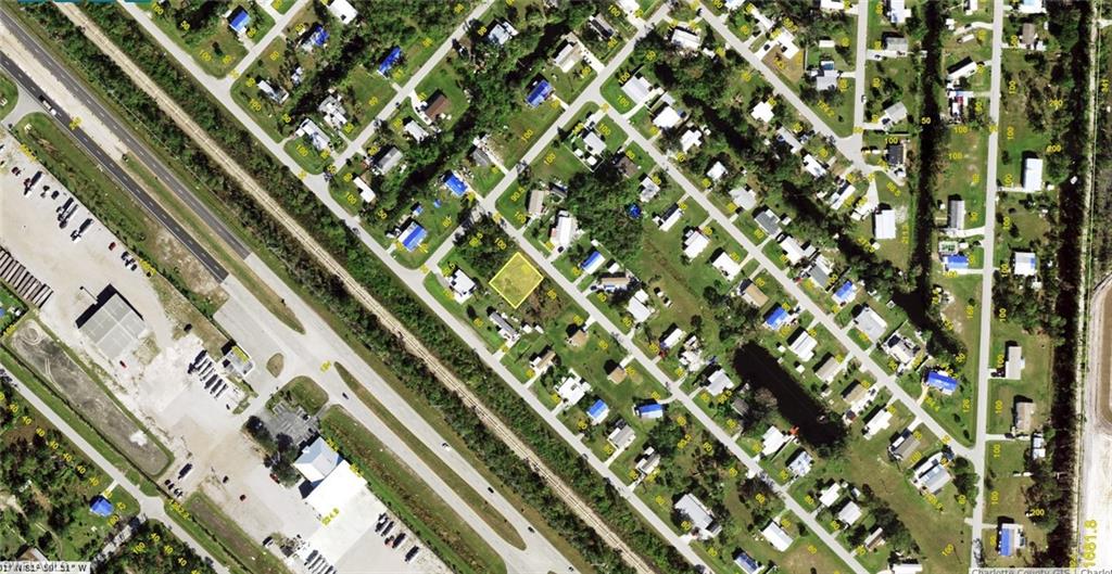 PORT CHARLOTTE - Land