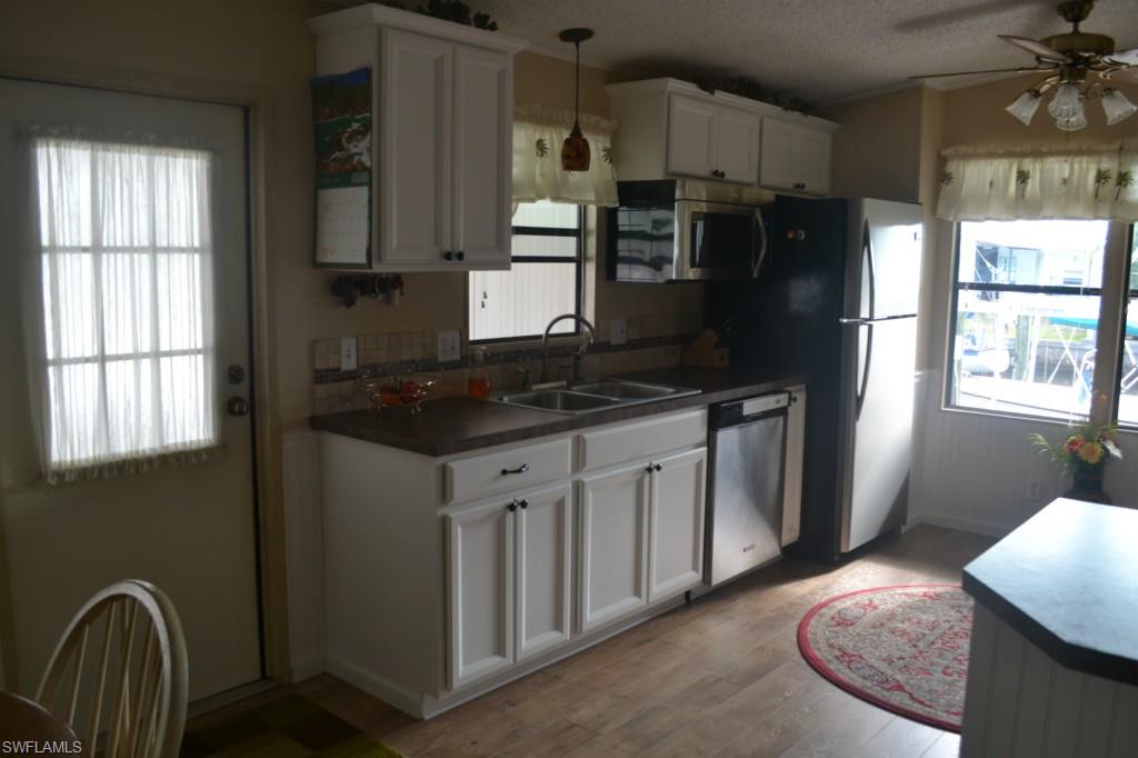 CHERRY ESTATES - Residential