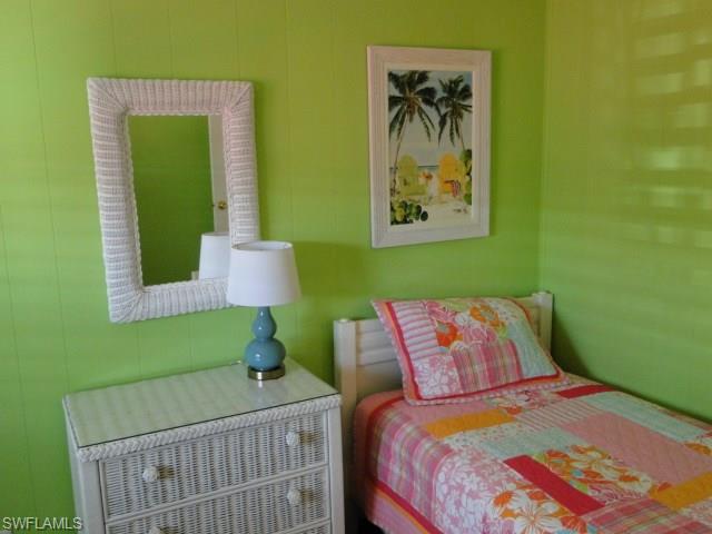 BAYSIDE ESTATES - Residential