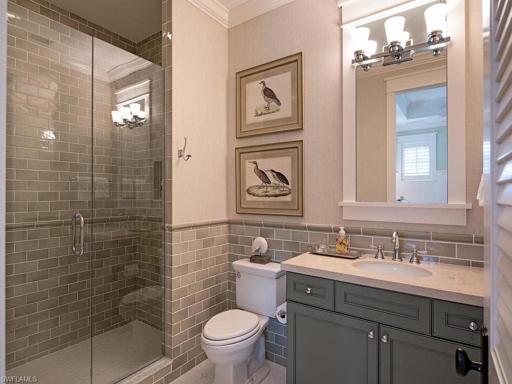 AQUALANE SHORES - Residential