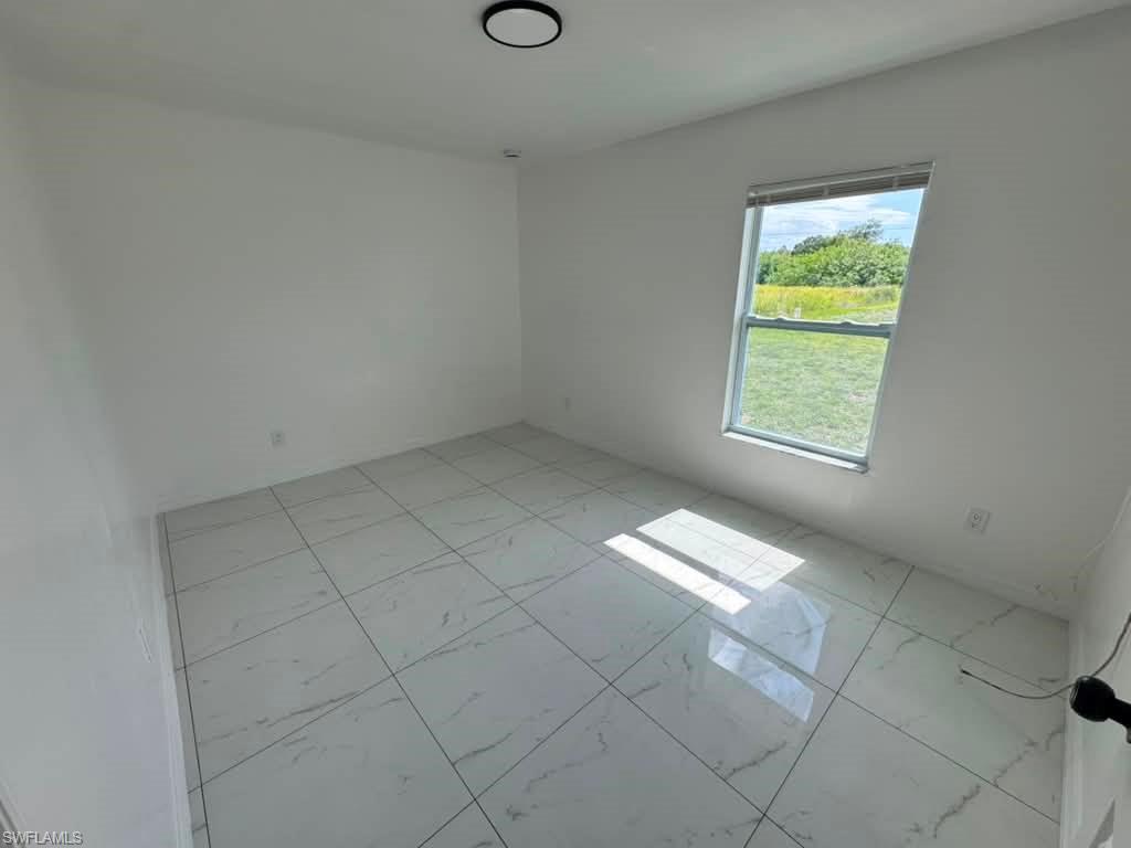 LEHIGH ESTATES - Residential Lease