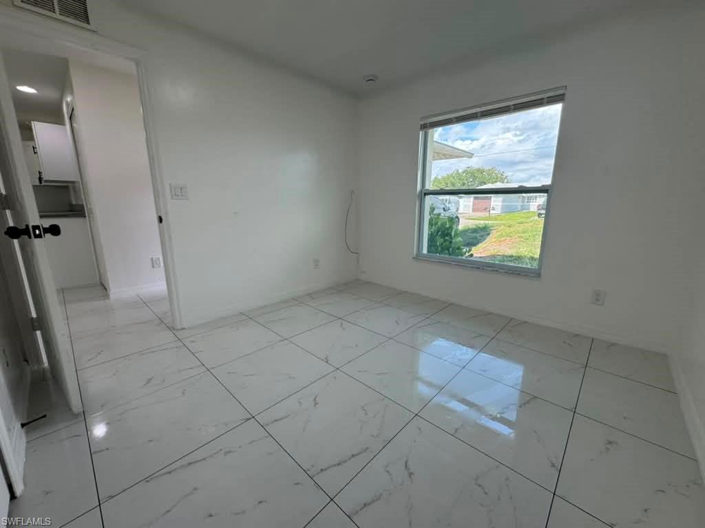 LEHIGH ESTATES - Residential Lease