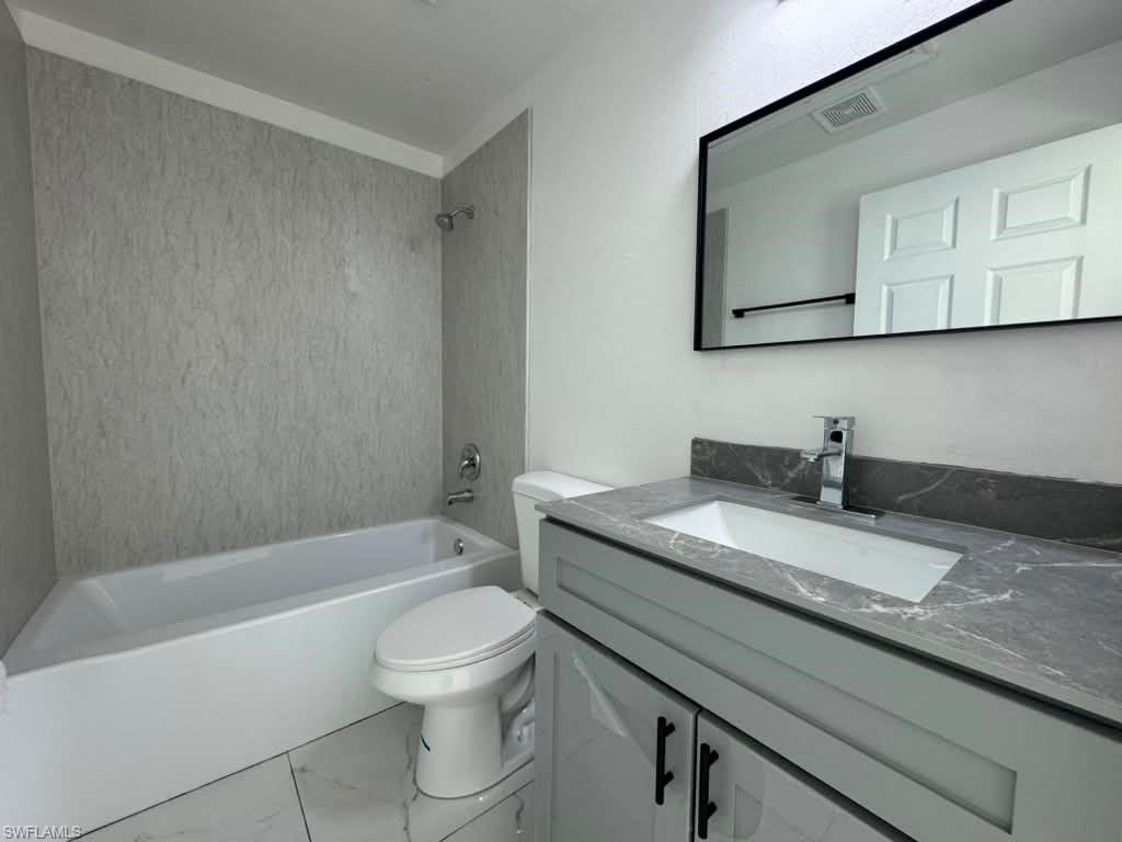LEHIGH ESTATES - Residential Lease