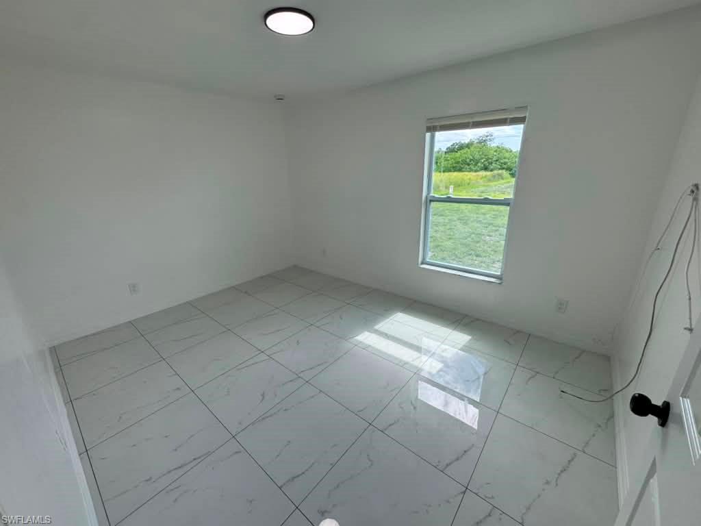 LEHIGH ESTATES - Residential Lease
