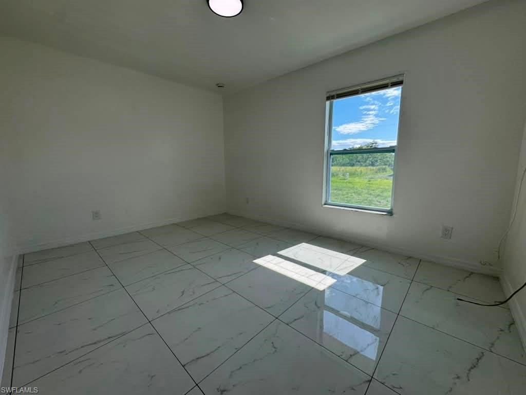 LEHIGH ESTATES - Residential Lease