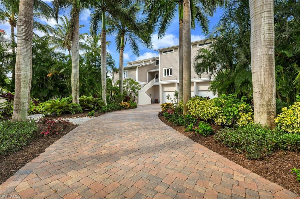LAGUNA SHORES - Residential